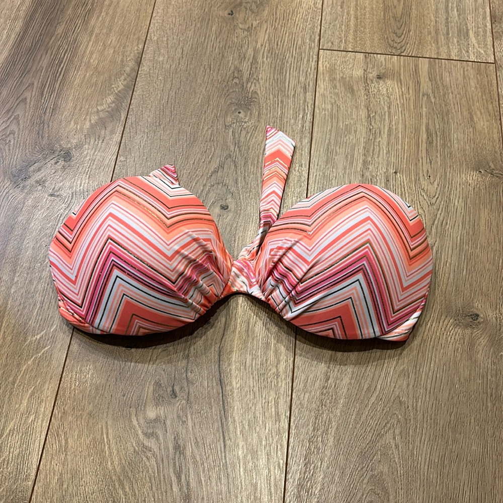 Xhiliration strapless bikini top